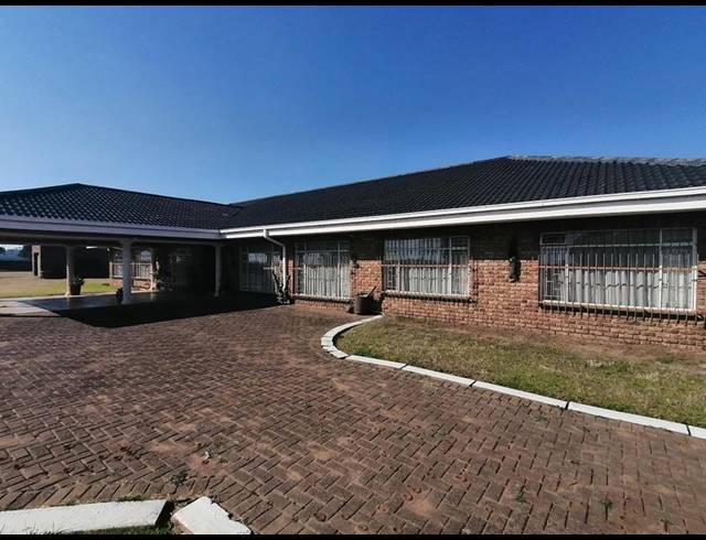 FARM FOR SALE IN HOMELANDS